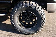 customers-mounted-40-inch-tires-rims2